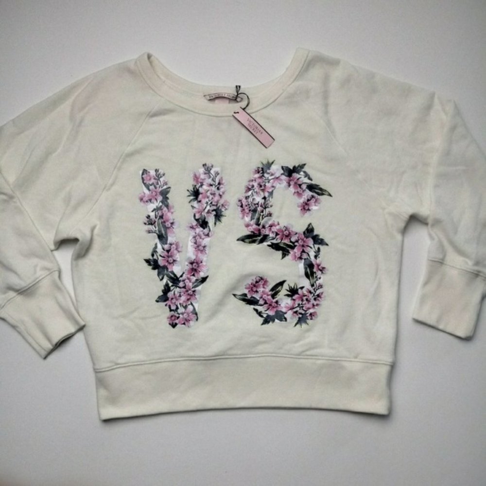 Victoria's Secret Pullover Sweater Long Sleeve NEW